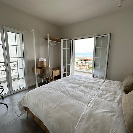 Villa Eleni Greece - Wonderful Sea View Studios Неа-Рода Экстерьер фото