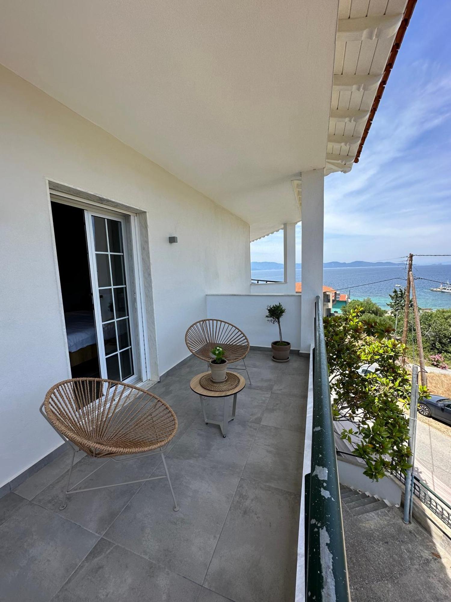 Villa Eleni Greece - Wonderful Sea View Studios Неа-Рода Экстерьер фото