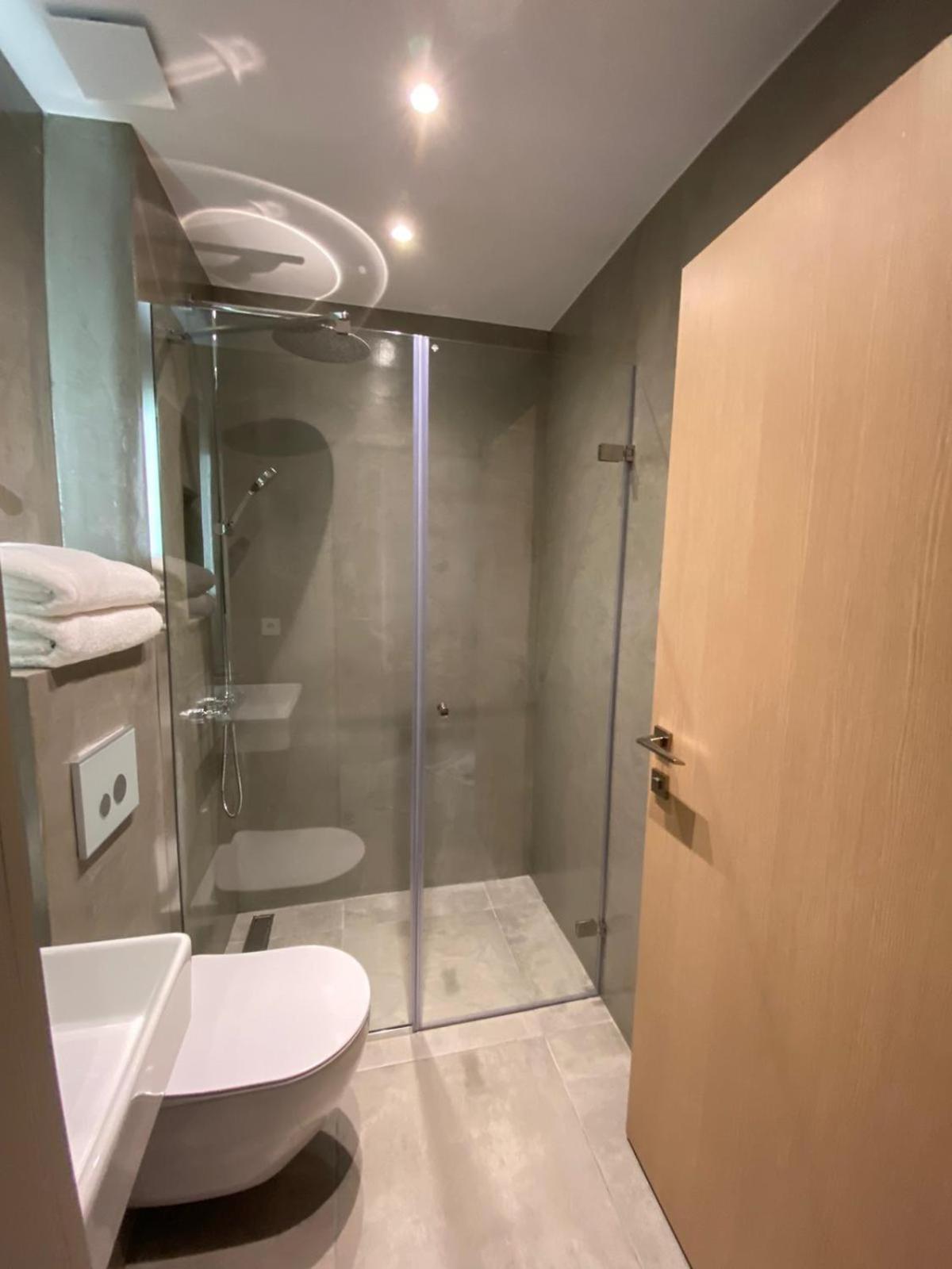 Villa Eleni Greece - Wonderful Sea View Studios Неа-Рода Экстерьер фото
